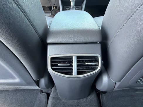 Used 2020 Hyundai Ioniq Limited FWD image 25