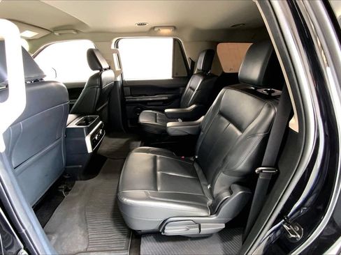 Used 2022 Ford Expedition Max XLT RWD image 24