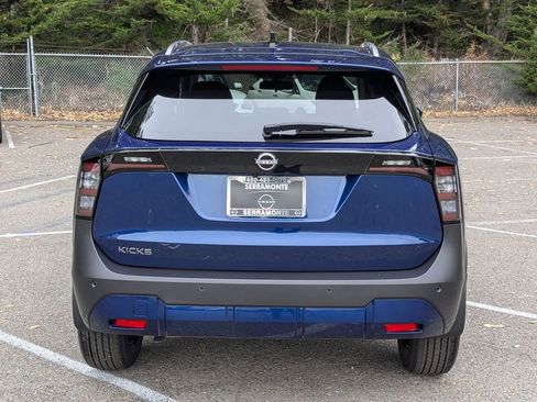 New 2026 Nissan Kicks SV FWD image 6
