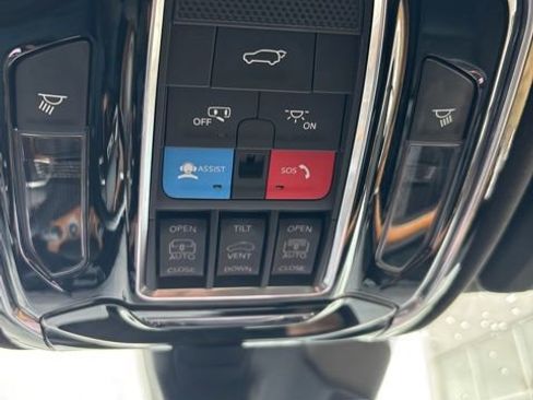 Used 2022 Jeep Grand Cherokee Summit image 26