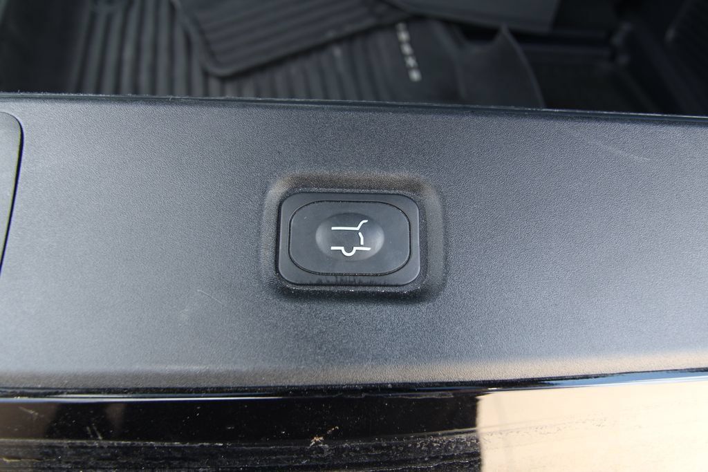Used 2025 Ford Expedition Tremor AWD/4WD image 37