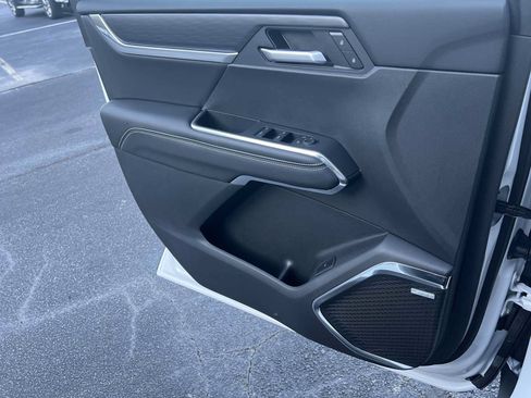 New 2026 GMC Acadia Elevation w/ Black Edition FWD image 15