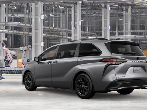 New 2026 Toyota Sienna XSE AWD/4WD image 6