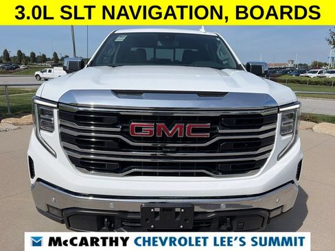 Used 2024 GMC Sierra 1500 SLT w/ SLT Premium Plus Package AWD/4WD image 3