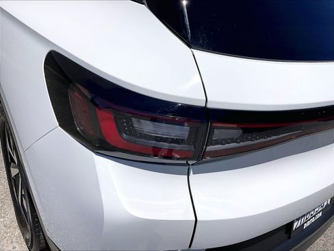 Certified 2023 Volkswagen ID.4 Pro RWD image 27