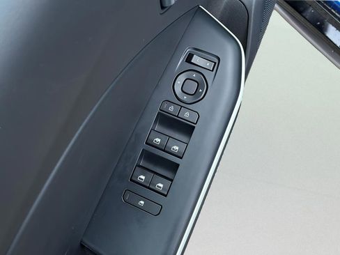 New 2025 Kia K4 GT-Line Turbo FWD image 12