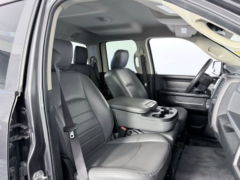 Used 2018 RAM 1500 Tradesman image 12