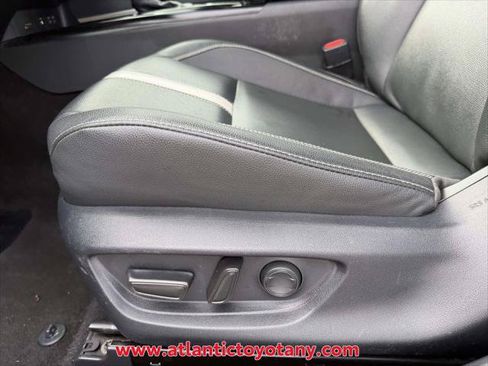 Certified 2025 Toyota Camry SE FWD image 17