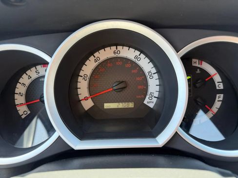 Used 2013 Toyota Tacoma 2WD Access Cab w/ SR5 Pkg image 16