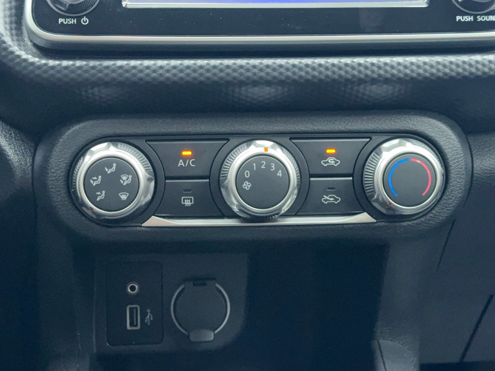 Used 2023 Nissan Kicks S FWD image 28