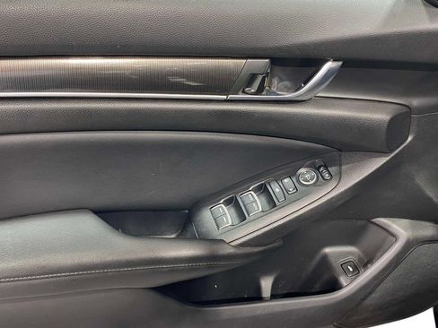Used 2022 Honda Accord Sport image 17