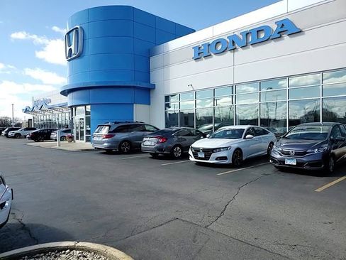 Used 2019 Jeep Cherokee Limited image 45