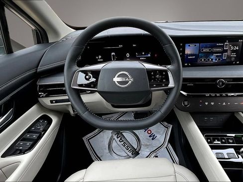 Certified 2025 Nissan Murano SV AWD/4WD image 8