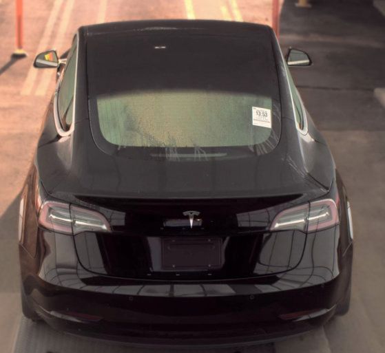 Used 2020 Tesla Model 3 Standard Range RWD image 2