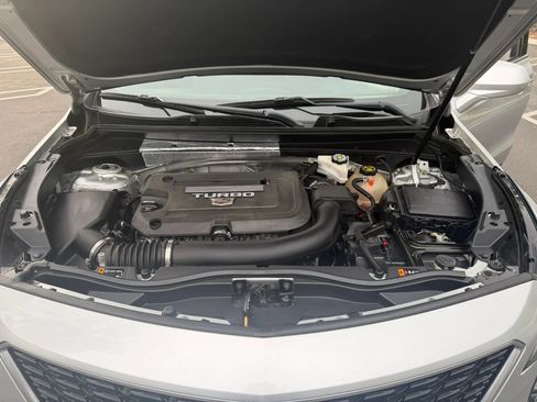 Used 2020 Cadillac XT4 Premium Luxury FWD image 31
