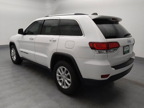 Used 2021 Jeep Grand Cherokee Laredo RWD image 3