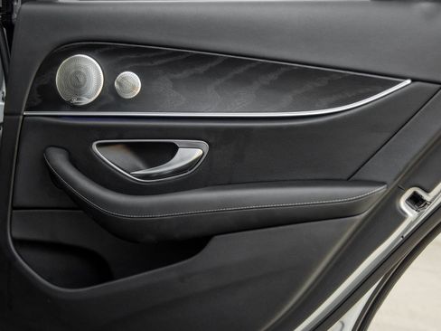 Used 2023 Mercedes-Benz E 350 Sedan image 30