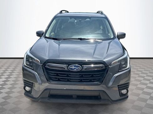 Used 2022 Subaru Forester Limited w/ Popular Package #3 AWD/4WD image 2