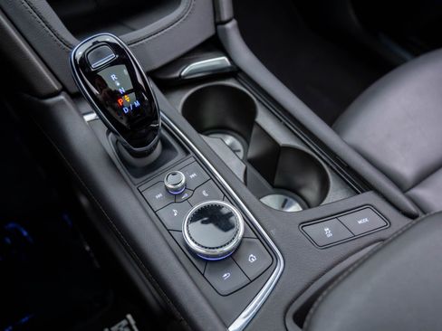 Certified 2022 Cadillac XT5 Premium Luxury image 30