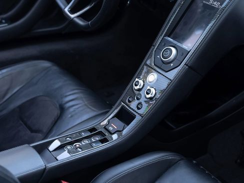 Used 2013 McLaren MP4-12C Spider RWD image 23
