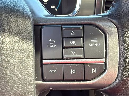 Used 2023 Ford F150 Lariat w/ Equipment Group 502A High AWD/4WD image 17