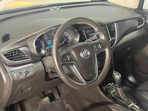 Used 2018 Buick Encore Preferred AWD/4WD image 23