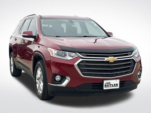 Used 2021 Chevrolet Traverse LT image 9