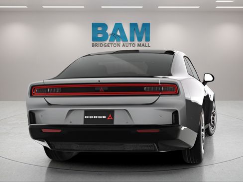 New 2025 Dodge Charger Daytona R/T w/ Sun & Sound Package AWD/4WD image 11