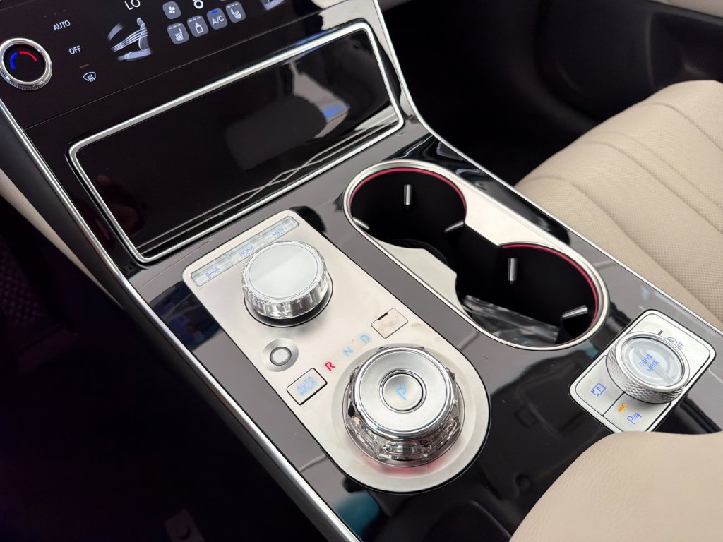 New 2026 Genesis GV80 2.5T RWD image 22