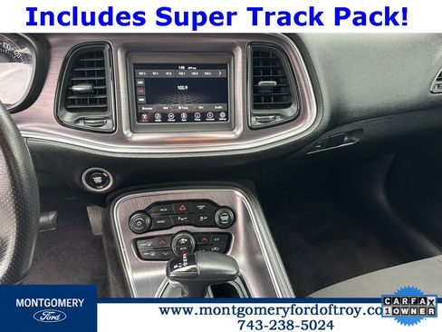 Used 2018 Dodge Challenger R/T w/ Blacktop Package image 20