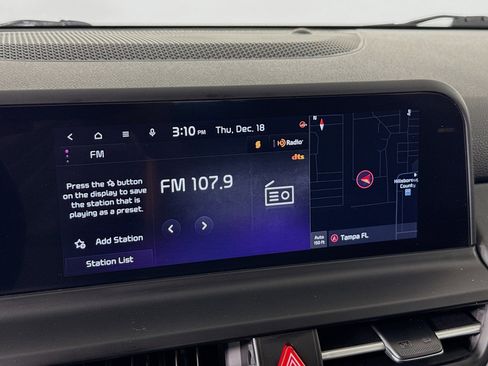 Used 2024 Kia Seltos SX w/ SX Sunroof Package image 17