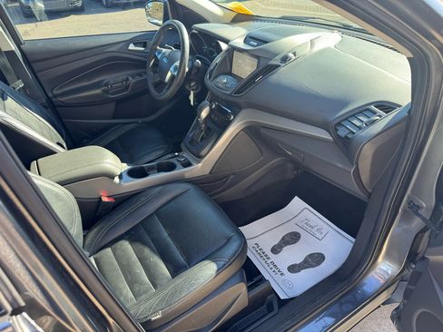 Used 2016 Ford Escape SE w/ Equipment Group 201A image 12