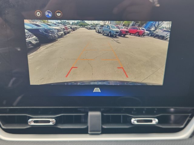 Used 2026 Chevrolet Equinox LT FWD image 17