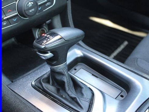 Used 2018 Dodge Charger GT w/ Blacktop Package image 36