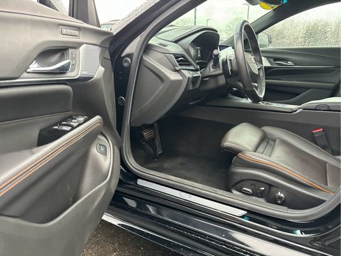 Used 2022 Cadillac CT4 Sport image 7