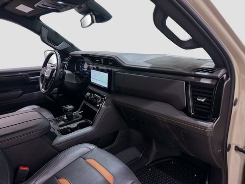 Used 2023 GMC Sierra 1500 AT4 AWD/4WD image 29