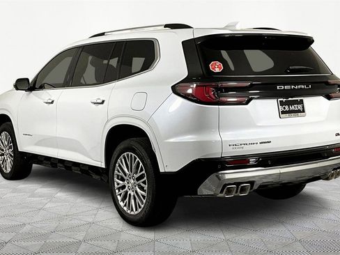 New 2026 GMC Acadia Denali w/ Super Cruise Package image 4
