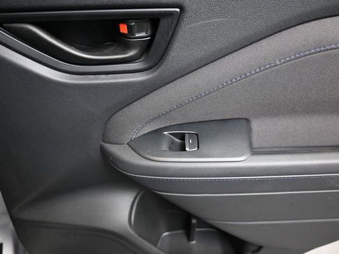 Certified 2025 Subaru Forester Premium AWD/4WD image 15