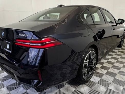New 2027 BMW 550e xDrive AWD/4WD image 7