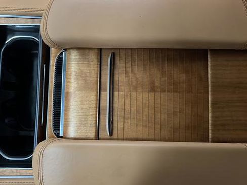 Used 2024 Jeep Grand Wagoneer Series III image 20