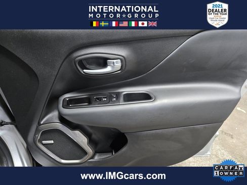 Used 2021 Jeep Renegade Limited w/ Sun & Sound Group image 51