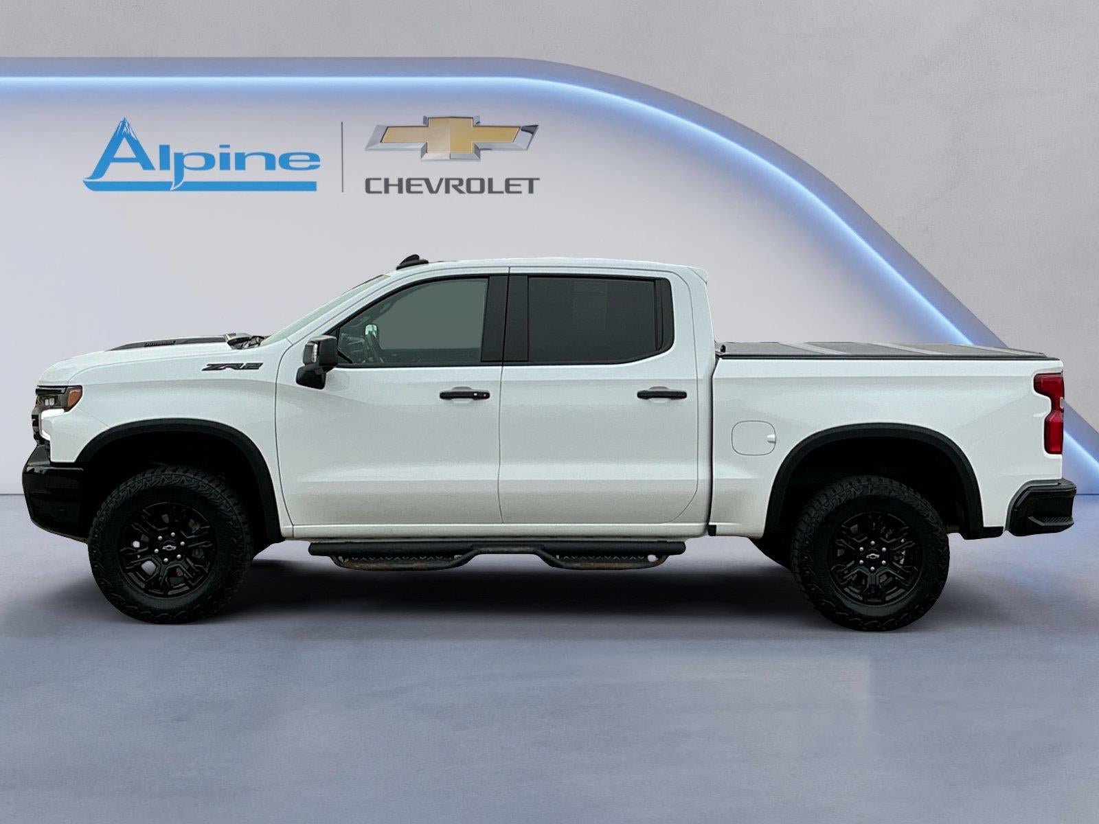 Used 2025 Chevrolet Silverado 1500 ZR2 w/ Technology Package AWD/4WD image 2