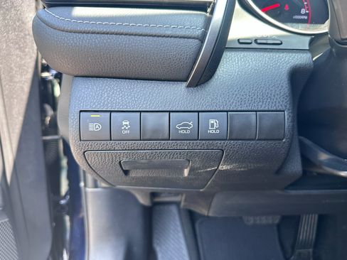 Used 2022 Toyota Camry XSE FWD image 21