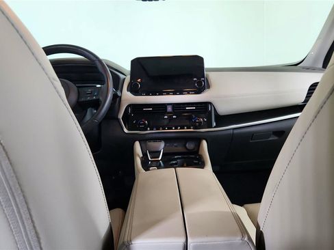 Certified 2023 Nissan Rogue SL w/ SL Premium Package image 31