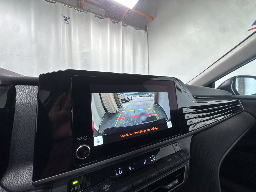 Used 2026 Toyota Camry LE FWD image 18