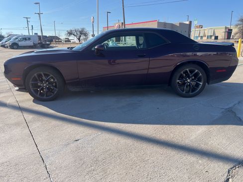 Used 2022 Dodge Challenger SXT w/ Blacktop Package image 4