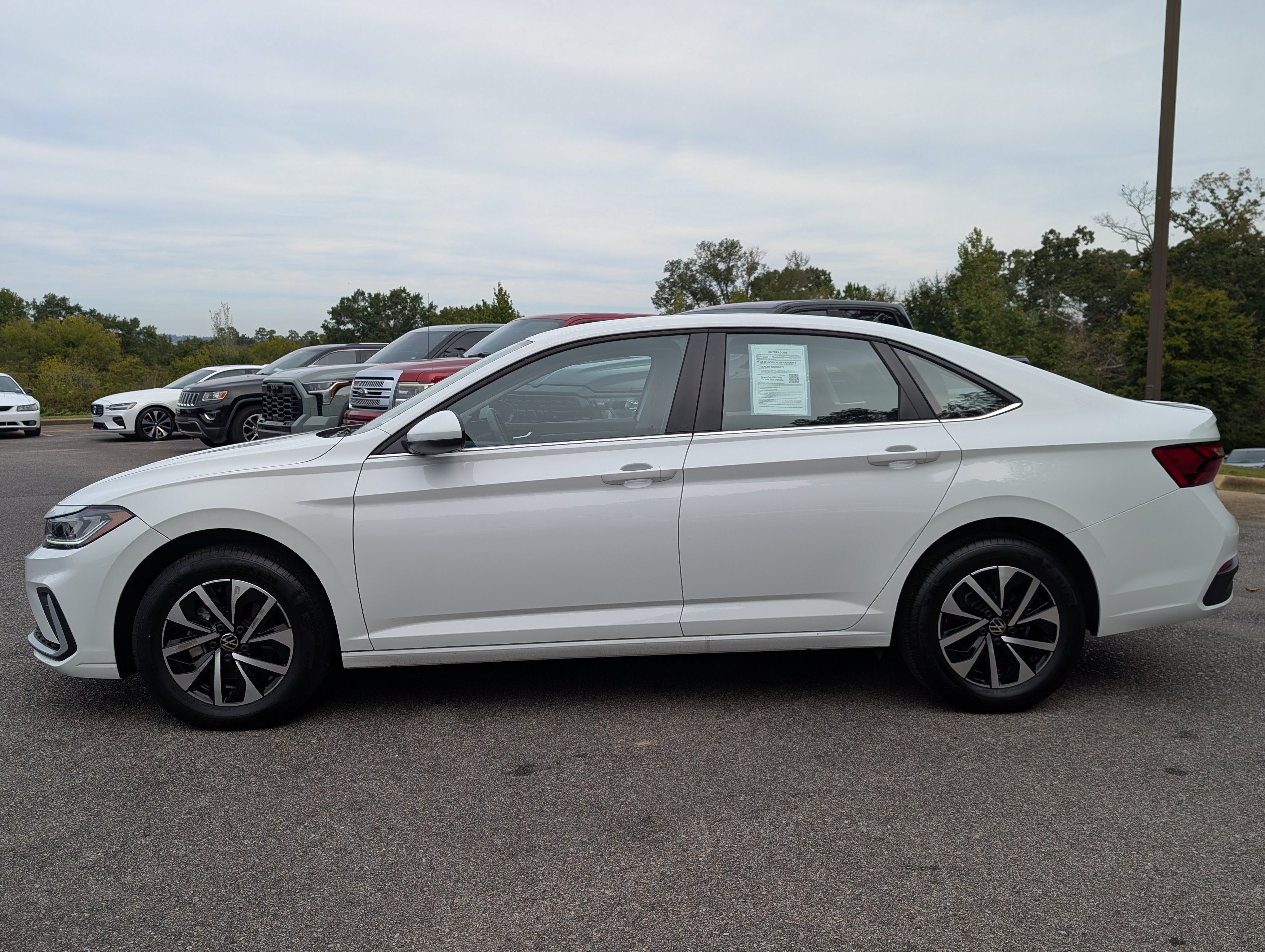 Used 2026 Volkswagen Jetta S FWD image 6