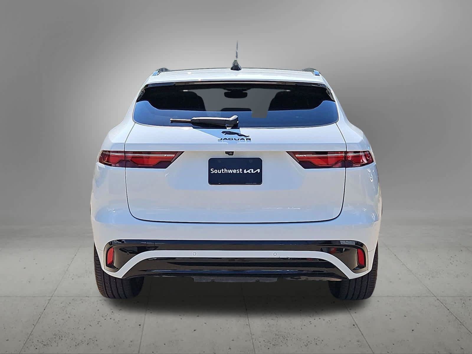 Used 2024 Jaguar F-PACE R-Dynamic S AWD/4WD image 5