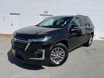 Used 2023 Chevrolet Traverse LT
