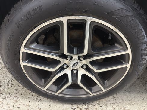 Used 2016 Ford Explorer Sport AWD/4WD image 34